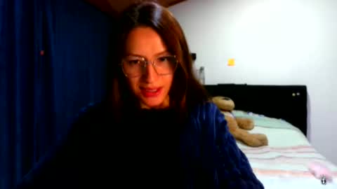 shantaldumont online show from November 2025 04:15:02 AM