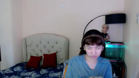 SHANTA FOX  s online show from April 2026 12:00:02 AM