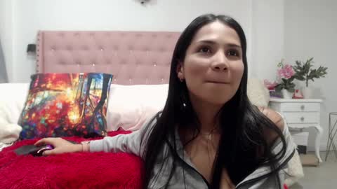 Snapshot of shantalkimberly chatting on January 2025 12:16:02 AM maria online show from January 2025 12:16:02 AM