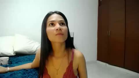 Snapshot of shantalkimberly chatting on November 2025 11:51:01 PM maria online show from November 2025 11:51:01 PM