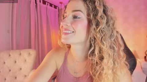 Shantal online show from April 2026 12:03:01 PM
