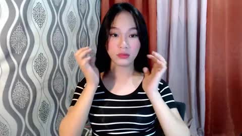 Snapshot of shantel_xx chatting on January 2025 10:23:02 AM Shantel online show from January 2025 10:23:02 AM