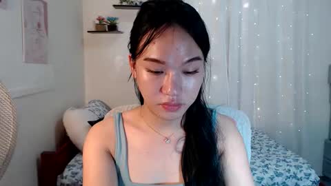 Snapshot of shantel_xx chatting on December 2025 01:18:02 PM Shantel online show from December 2025 01:18:02 PM