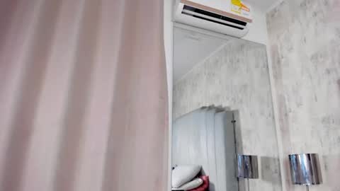 shanty_cole online show from May 2026 04:04:02 PM