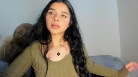 Sara online show from October 2025 01:19:02 AM