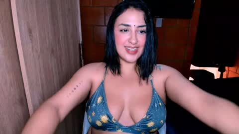 My real name is bella  Much Gust  online show from December 2024 07:14:01 PM