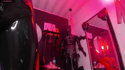 Snapshot of sharith_gh chatting on March 2025 08:09:02 PM Sharith online show from March 2025 08:09:02 PM