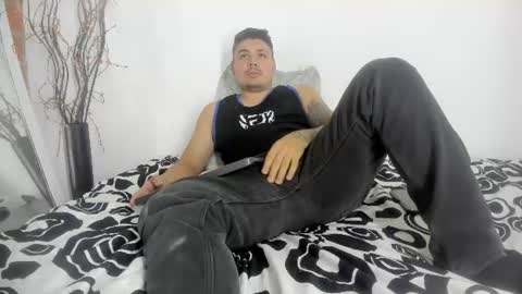 jhon deibyd online show from July 2026 05:57:01 AM