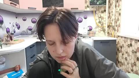 Sara online show from June 2026 05:02:02 PM