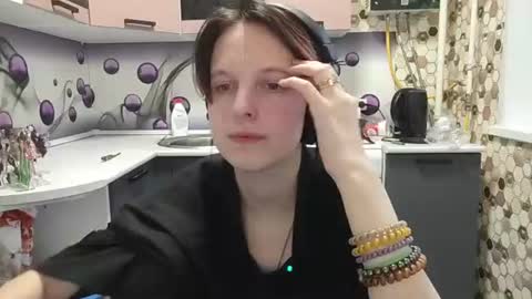 Sara online show from June 2026 05:17:02 PM