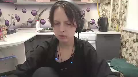 Sara online show from June 2026 05:17:02 PM