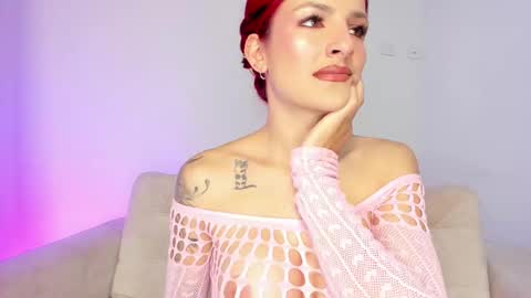 Snapshot of sharlot_harrys chatting on February 2025 02:24:01 PM Hi fiends ---- I usually start online from Monday to Friday from 1000 am Saturdays and Sundays at 600 am Colombia time online show from February 2025 02:24:01 PM