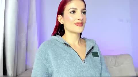 Snapshot of sharlot_harrys chatting on February 2026 03:10:01 PM Hi fiends ---- I usually start online from Monday to Friday from 1000 am Saturdays and Sundays at 600 am Colombia time online show from February 2026 03:10:01 PM