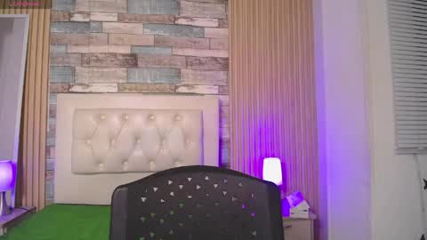 Sharlot online show from June 2026 06:52:02 AM
