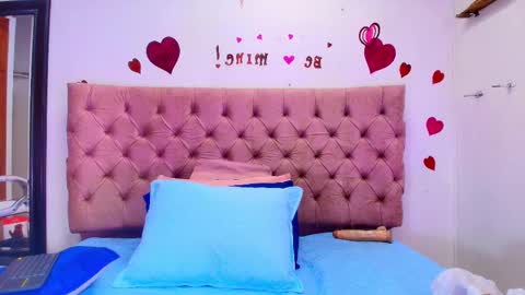 Sharlott online show from February 2025 12:03:02 PM