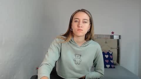 Sara online show from February 2025 01:22:01 PM