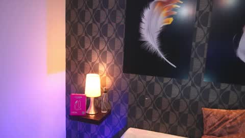 Sharom  online show from March 2026 07:13:02 PM