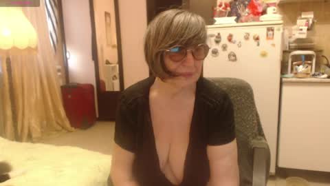 Snapshot of sharon_amore chatting on April 2026 04:59:02 AM Helena online show from April 2026 04:59:02 AM