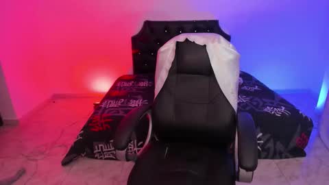 sharon_doll_ online show from October 2025 04:59:01 AM