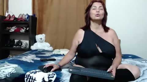 Snapshot of sharon_stonne_66 chatting on October 2025 11:55:02 AM S H A R O N online show from October 2025 11:55:02 AM