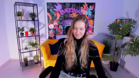 Sharon online show from February 2025 12:43:01 PM