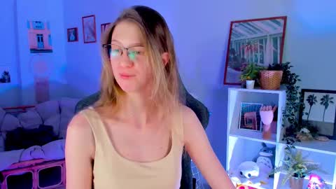 Sharon online show from March 2025 12:09:01 PM