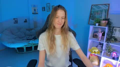 Sharon online show from March 2025 08:52:02 PM