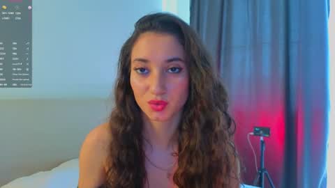 Lola and Stacey online show from July 2026 11:01:02 AM