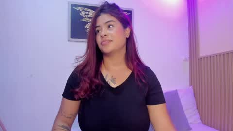 sharonscothh online show from May 2026 09:23:01 PM