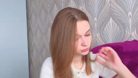 Snapshot of sharrimalagisi chatting on October 2025 04:30:01 AM Miroslava online show from October 2025 04:30:01 AM