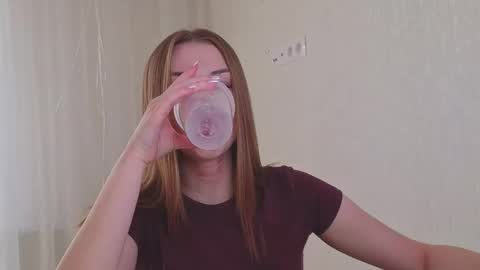 Snapshot of sharrimalagisi chatting on October 2025 03:27:02 AM Miroslava online show from October 2025 03:27:02 AM