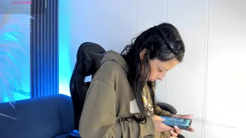 Shauna online show from February 2026 04:57:02 AM