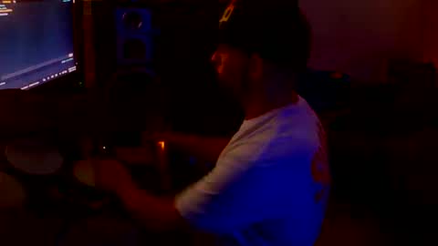 shawntheone online show from October 2025 04:55:02 AM