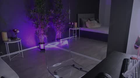 Snapshot of shayblonde chatting on January 2025 01:00:02 AM shayblonde online show from January 2025 01:00:02 AM