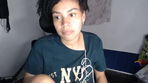 Shayna online show from January 2026 01:00:02 AM