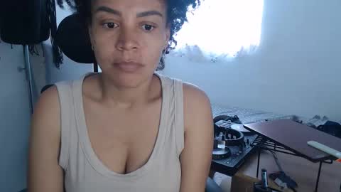 Shayna online show from February 2026 06:52:02 PM