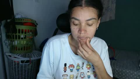 Shayna online show from June 2026 02:17:01 AM