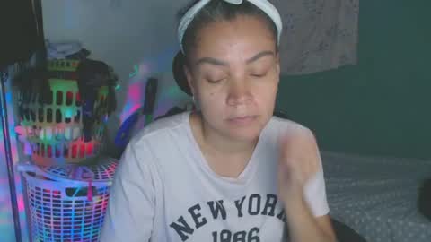 Shayna online show from July 2026 12:23:02 AM