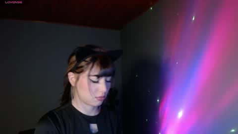 she_alice online show from April 2026 04:06:01 AM