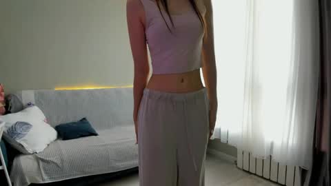 Anny online show from June 2026 02:35:02 AM