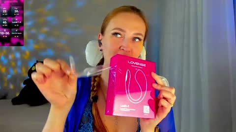 she_wolf1 online show from May 2026 02:02:01 PM
