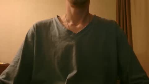 Snapshot of shedevr02 chatting on January 2026 05:40:01 PM Roger online show from January 2026 05:40:01 PM