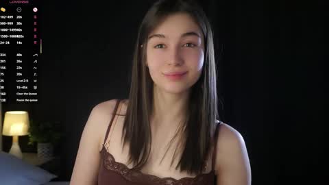 Tessa online show from April 2026 03:10:01 AM