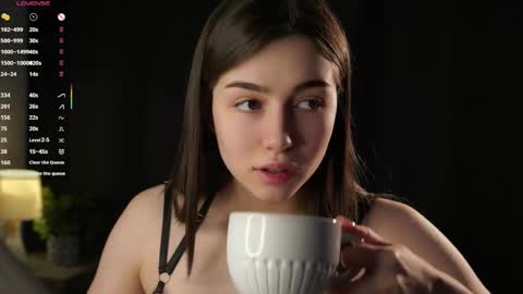 Tessa online show from May 2026 01:58:01 AM