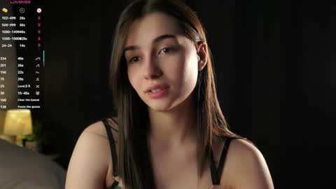 Tessa online show from May 2026 02:40:01 AM