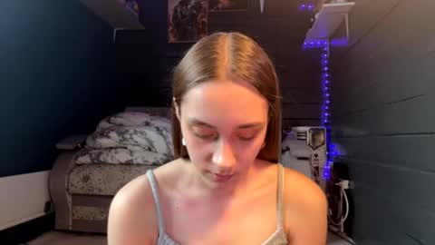 sheilaoverson online show from April 2026 09:43:01 AM