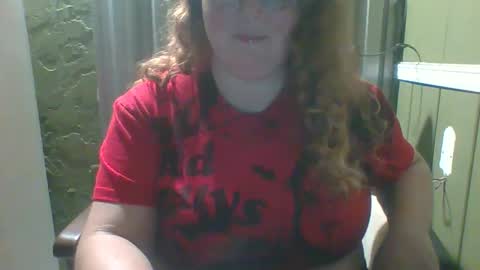 Red online show from September 2025 01:06:02 AM