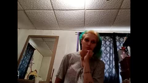 Snapshot of shelbybaby01 chatting on March 2025 08:31:02 PM Shelby holes online show from March 2025 08:31:02 PM