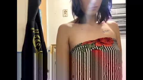 Snapshot of shelbybaby01 chatting on October 2025 08:50:02 PM Shelby holes online show from October 2025 08:50:02 PM