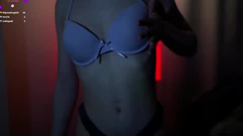Lina online show from May 2026 06:09:01 PM